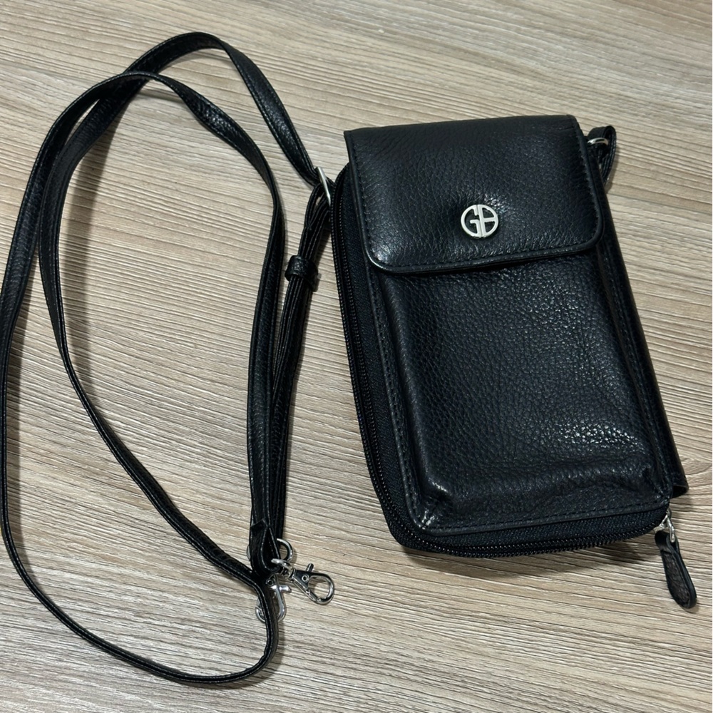 Black Crossbody Bag Giani Bernini